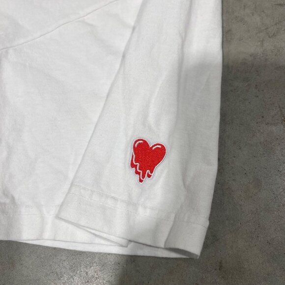 NEW EMOTIONALLY UNAVAILABLE x SQUID GAMES TEE SZ SMALL - Picture 3 of 4